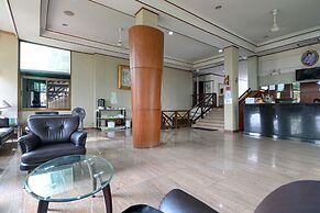 Rattana Park Hotel