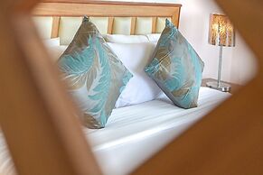 Rattana Park Hotel
