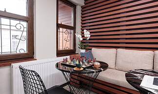 Room-luxury Suite Hotel Room