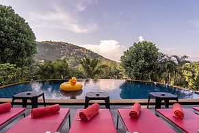 Villa Nap Dau Crown Private Pool Villa Phuket
