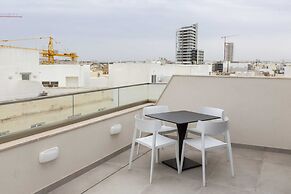 Gzira Suite 13