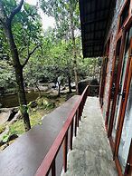 Toom Sara Forest Stay - Danang