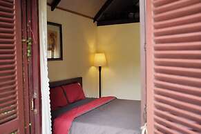 Toom Sara Forest Stay - Danang