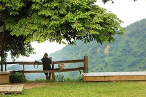 Toom Sara Forest Stay - Danang
