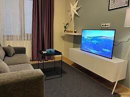 ROJ SUITE