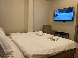 ROJ SUITE