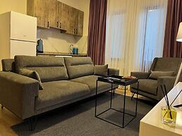 ROJ SUITE