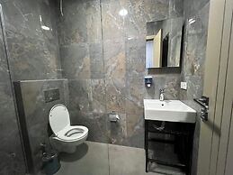 ROJ SUITE
