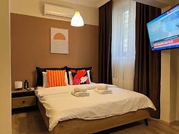 ROJ SUITE