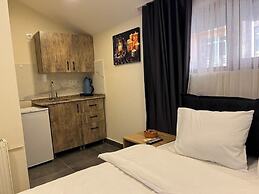 ROJ SUITE