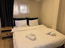 ROJ SUITE