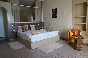 Riad Ras Lafaa