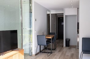 THE MIRROR & SPA by Elegant Residences