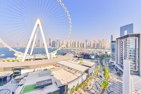 Lavish & Equipped 2 BR Facing Ain Dubai