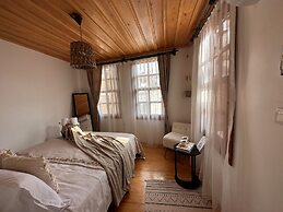 Hanole Guest House