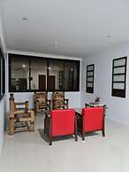 MoRue's Den