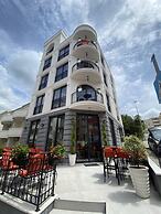 Baba's Hotel