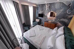 Baba's Hotel