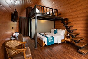 Nirvana Hotel Resort Tetebatu