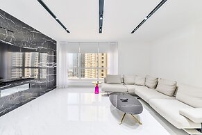 Waterfront Luxury 3plus1 BR in JBR Dubai