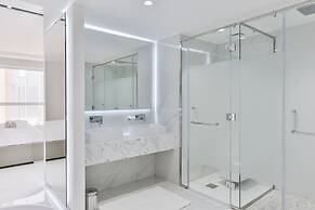 Waterfront Luxury 3plus1 BR in JBR Dubai