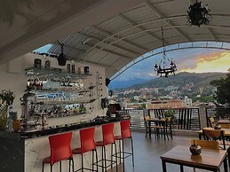 Hotel Alameda Plaza