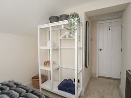15 Rosemary Lane