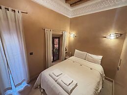 Riad Minami