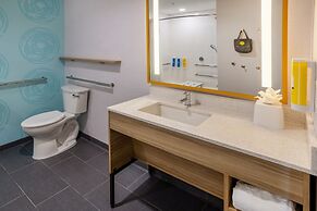 Home2 Suites by Hilton Pensacola Airport Medical Center