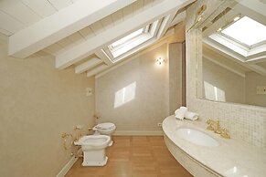 Villa San Carlo in Ro