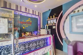 Hotel O Superstar Kost Dan Homestay