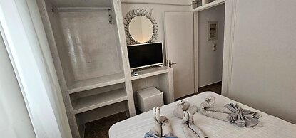 Santorini Studios Pleasure By The Sea