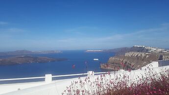 Santorini Studios Pleasure By The Sea