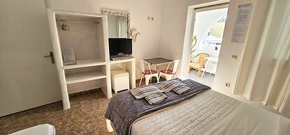 Santorini Studios Pleasure By The Sea