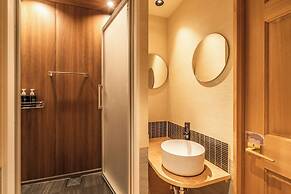 HOTEL TOMOS ASAKUSA