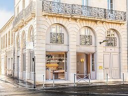 La Maison De Blanche
