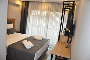 Check in Hotel