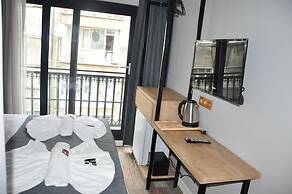 Check in Hotel