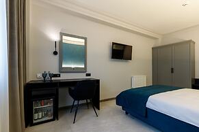 Richmond Hotel