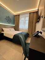 Richmond Hotel