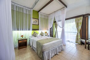 Safari Beach Hotel