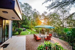 Pangolin Nest Boutique Hotel