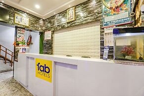 FabHotel Shri Ram Kashi