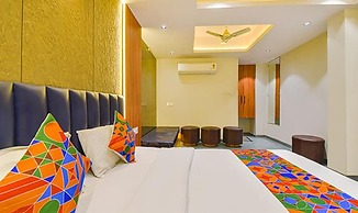 Fabhotel Udhna Inn