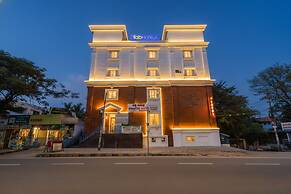 FabHotel Shakthi Suites