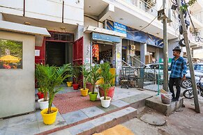 FabHotel GK Residency