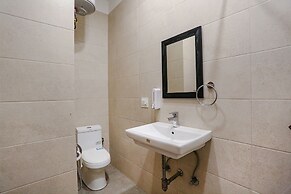 FabHotel GK Residency