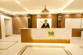 Fabhotel Royale Basant Residency