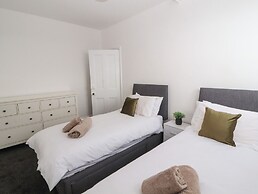 7 Lonsdale Terrace