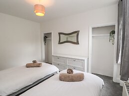 7 Lonsdale Terrace